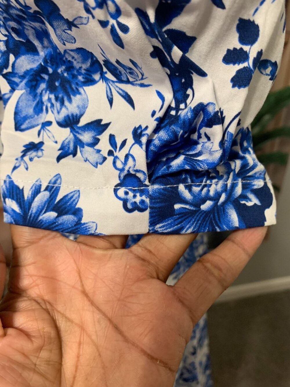 Obbue White Dress with Blue Floral Pattern size L - Picture 7 of 8